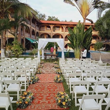 Hotel Hf Hacienda San Francisco Puente Nacional Esterno foto