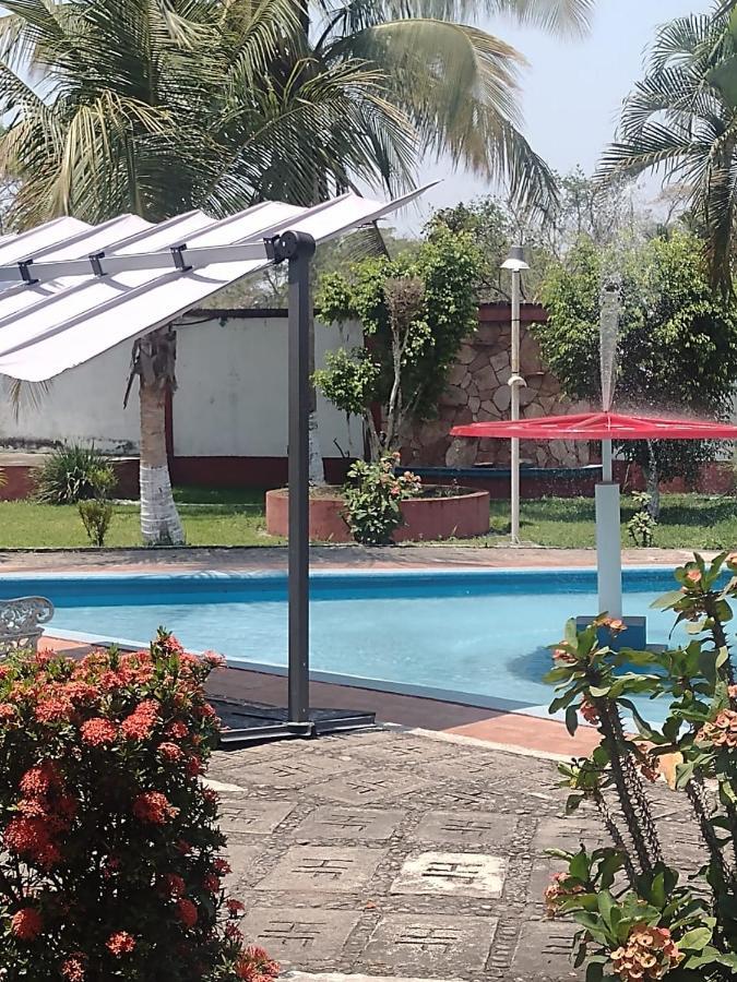Hotel Hf Hacienda San Francisco Puente Nacional Esterno foto