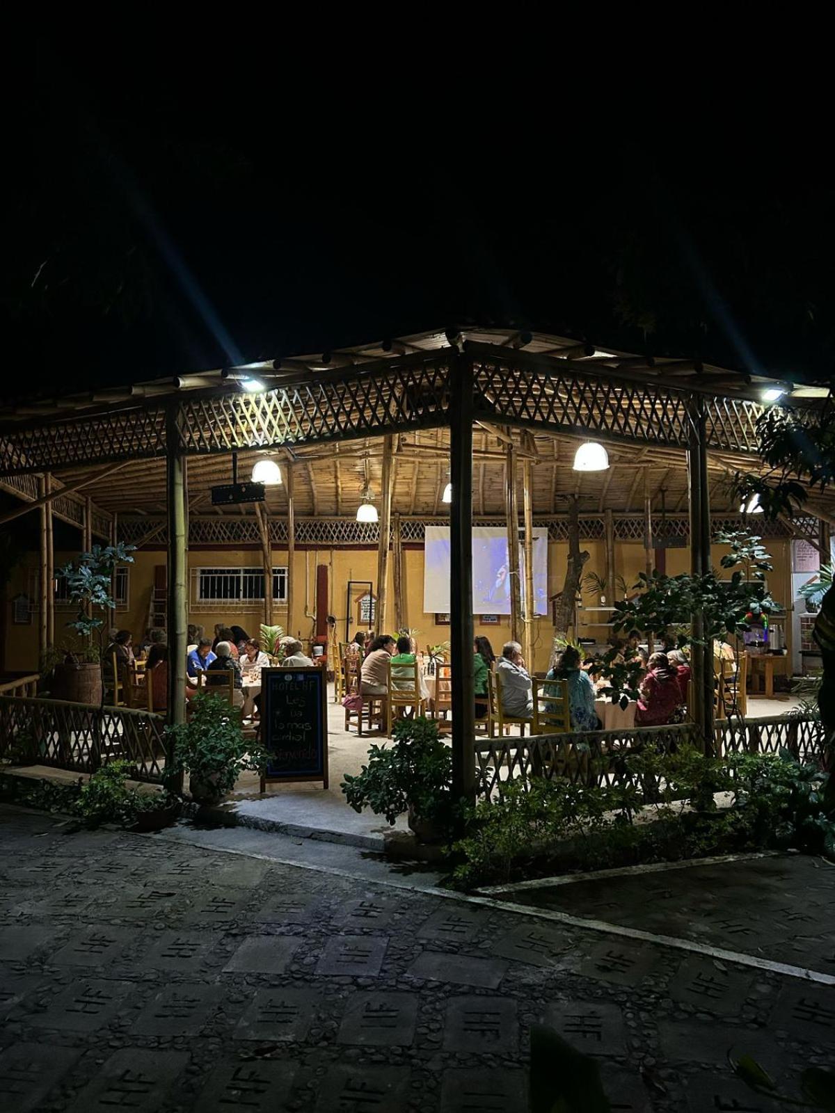 Hotel Hf Hacienda San Francisco Puente Nacional Esterno foto